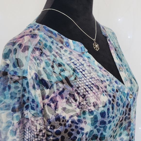 C&A Canda Premium Blue Green Blouse Sheer Lightweight Colorful 3/4 sleeves tab - Picture 6 of 15